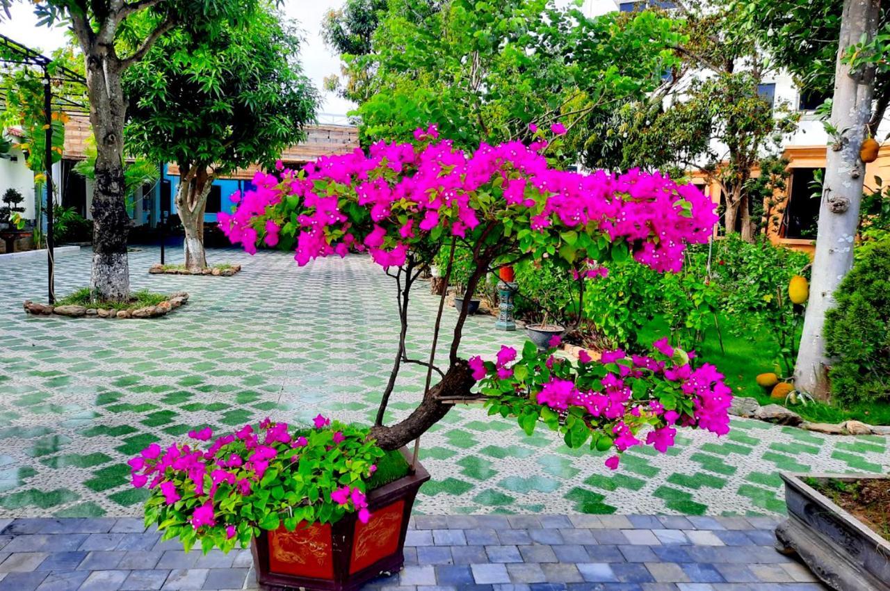 Thong Do Hotel Vinh Exterior photo