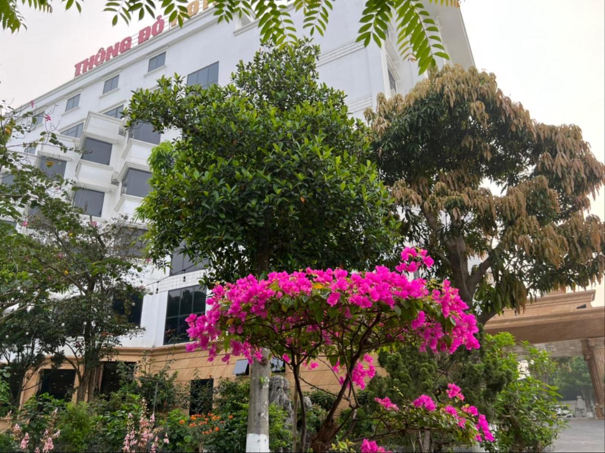 Thong Do Hotel Vinh Exterior photo