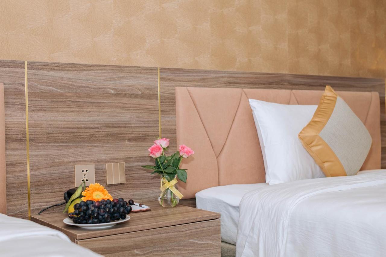 Thong Do Hotel Vinh Exterior photo